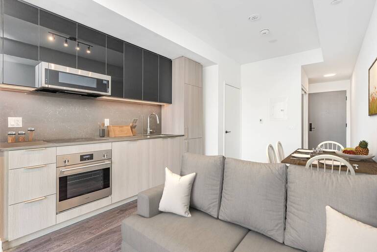 AI Virtual Staging by AgentUp