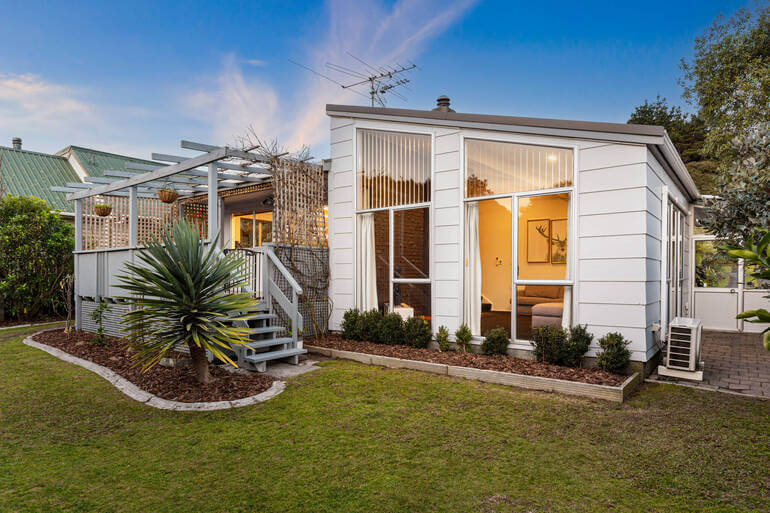 AI Real Estate Photo Editing by AgentUp