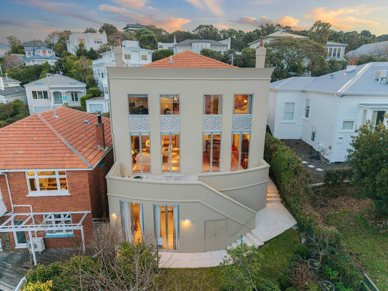 AI Real Estate Photo Editing by AgentUp