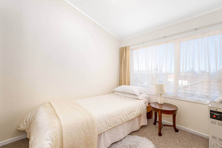 AI Real Estate Photo Editing by AgentUp