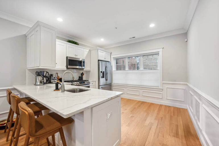 Clean version - AI Real Estate Photo Editing by AgentUp