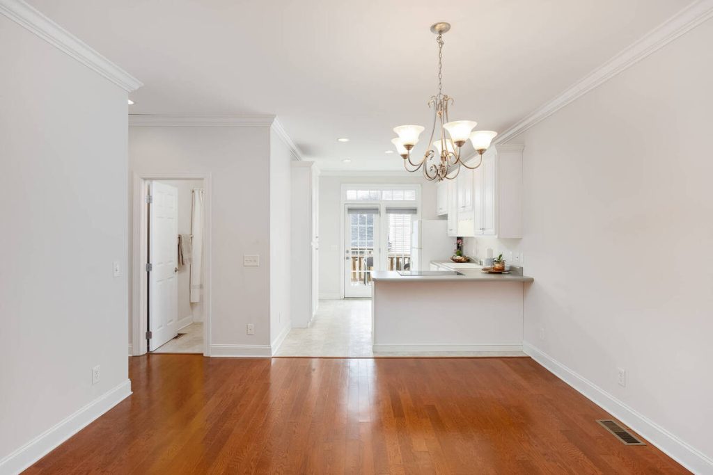 Empty breakfast nook before virtual home staging services